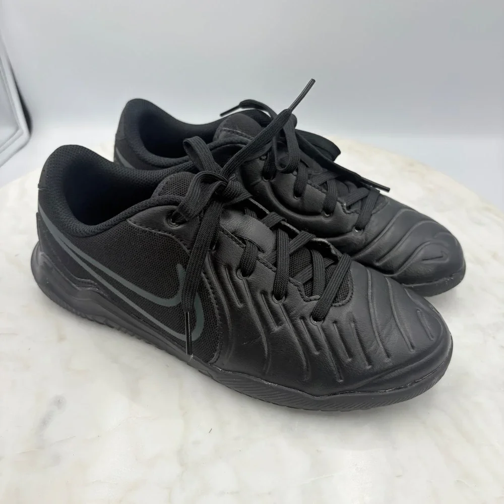 Nike tiempo legend